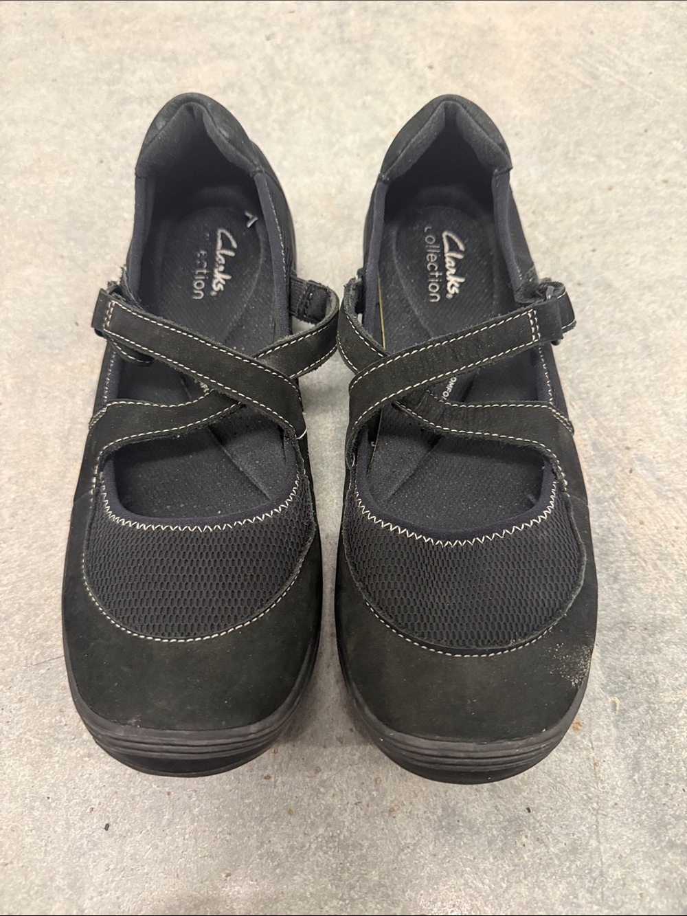 Clarks Black Mary Jane Cross-Strap Clog Mules